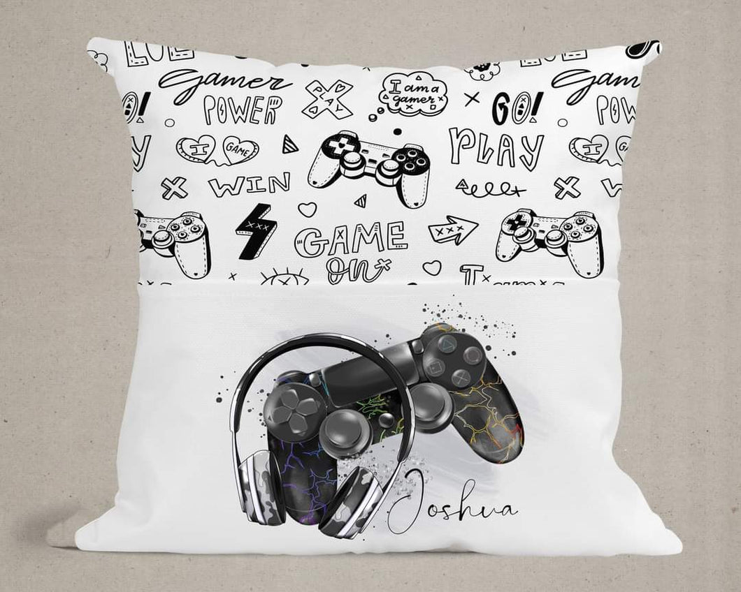 Gamer pocket cushion